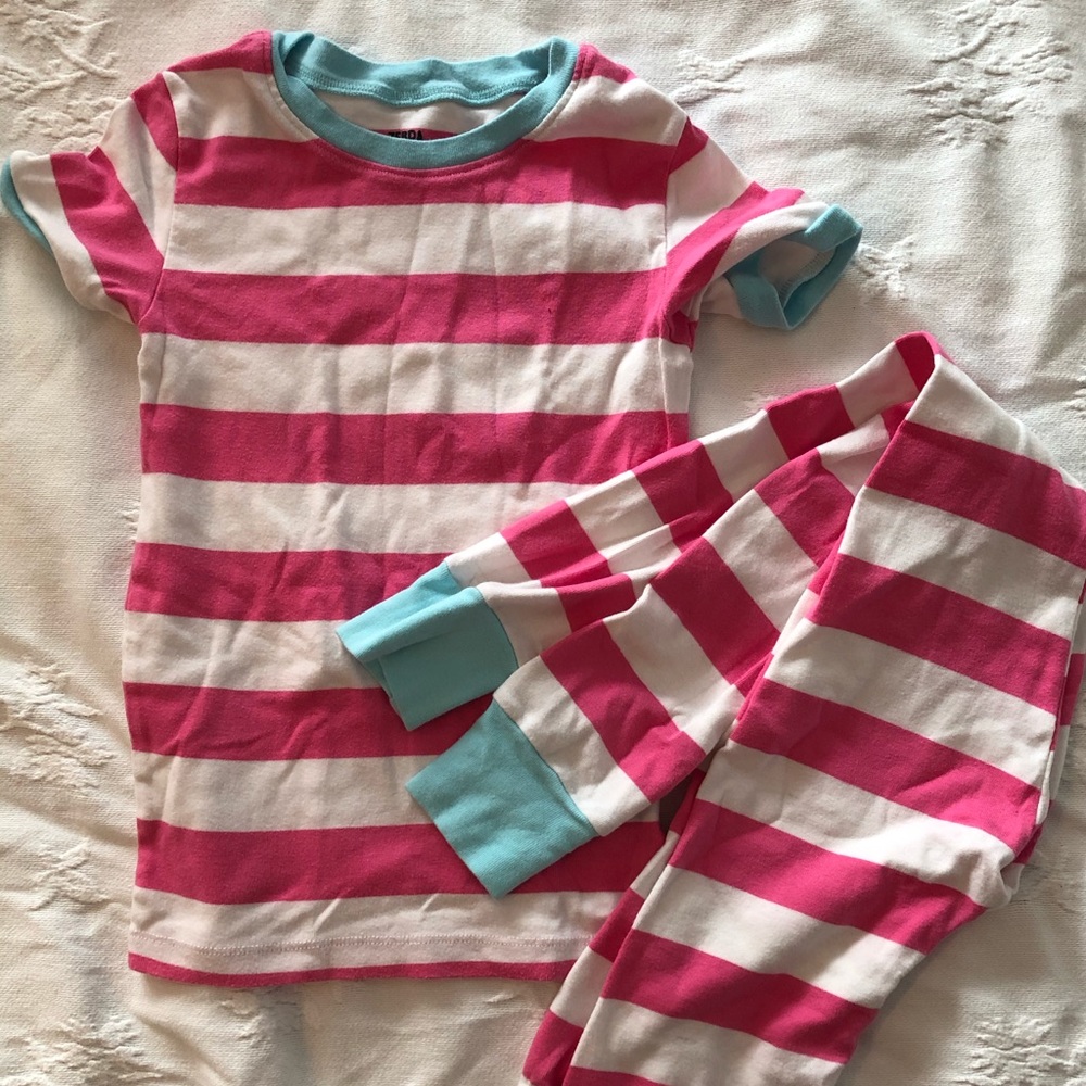 Girls pajamas